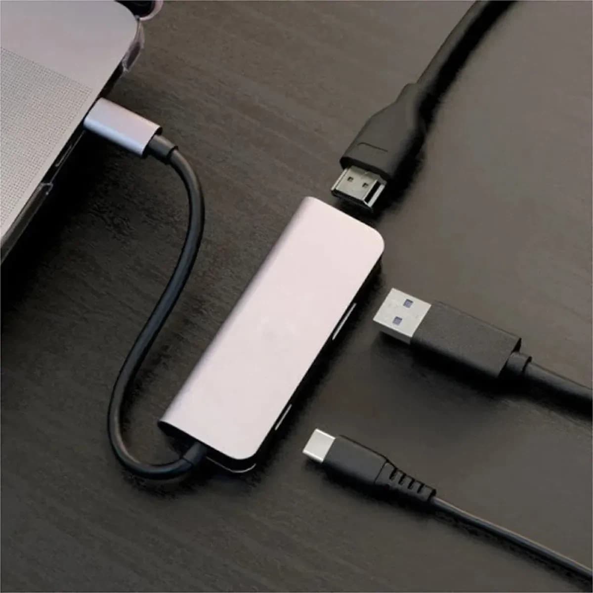 USB-C HUB, USB C to HDMI 4K Multiport Adapter, 3 in 1 Hub with USB