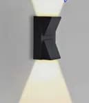 K wall light