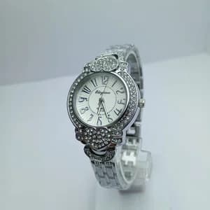 Fashionable  Round Dial Stainless Steel Waterproof Watch For Women Silver colour