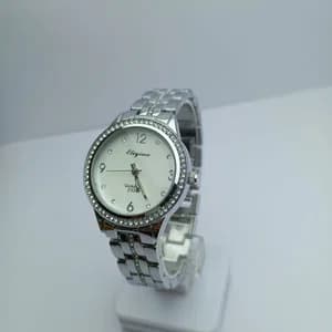 women watch waterproof round dial stainless steel material