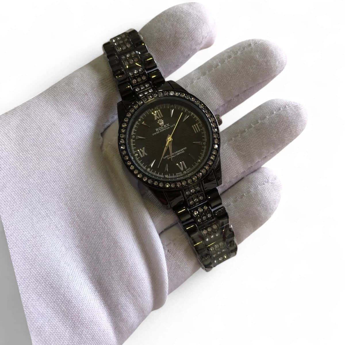 Quartz Movement Black Color Stainless Steel Water Resistant Watch For Women