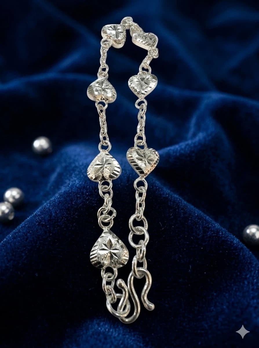 PURE SILVER HEART SHAPE BRACELET FOR WOMEN
