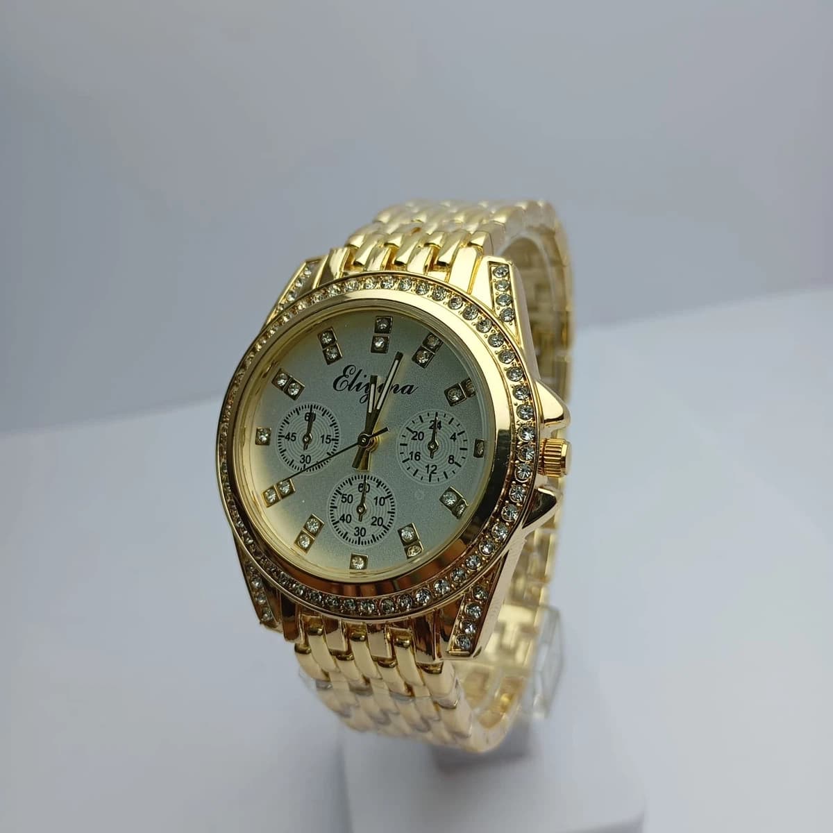 Big Size White Dial Fashionable  Round Dial Stainless Steel Waterproof Watch For Women
