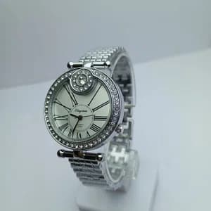 Silve Colour Fashionable  Round Dial Stainless Steel Waterproof Watch For Women