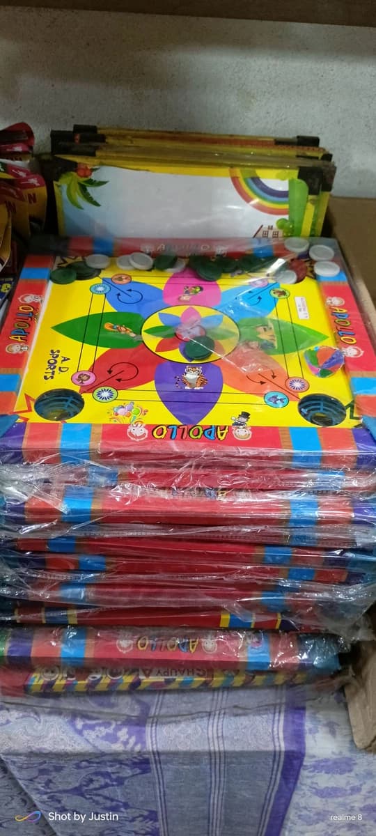 Kids Caromboard with free Dice