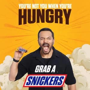 Snickers Butterscotch Flavoured Chocolate Bar | Loaded with Crunchy Peanuts, Nougat & Caramel  | 40g | Pack of 4